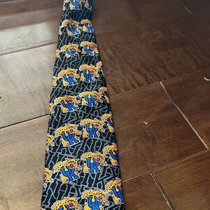 Ralph Marlin Black and Yellow Graphic Tie